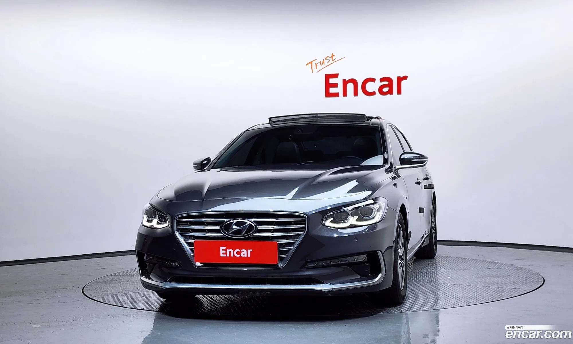 Hyundai Grandeur IG Hybrid 2018 — 18