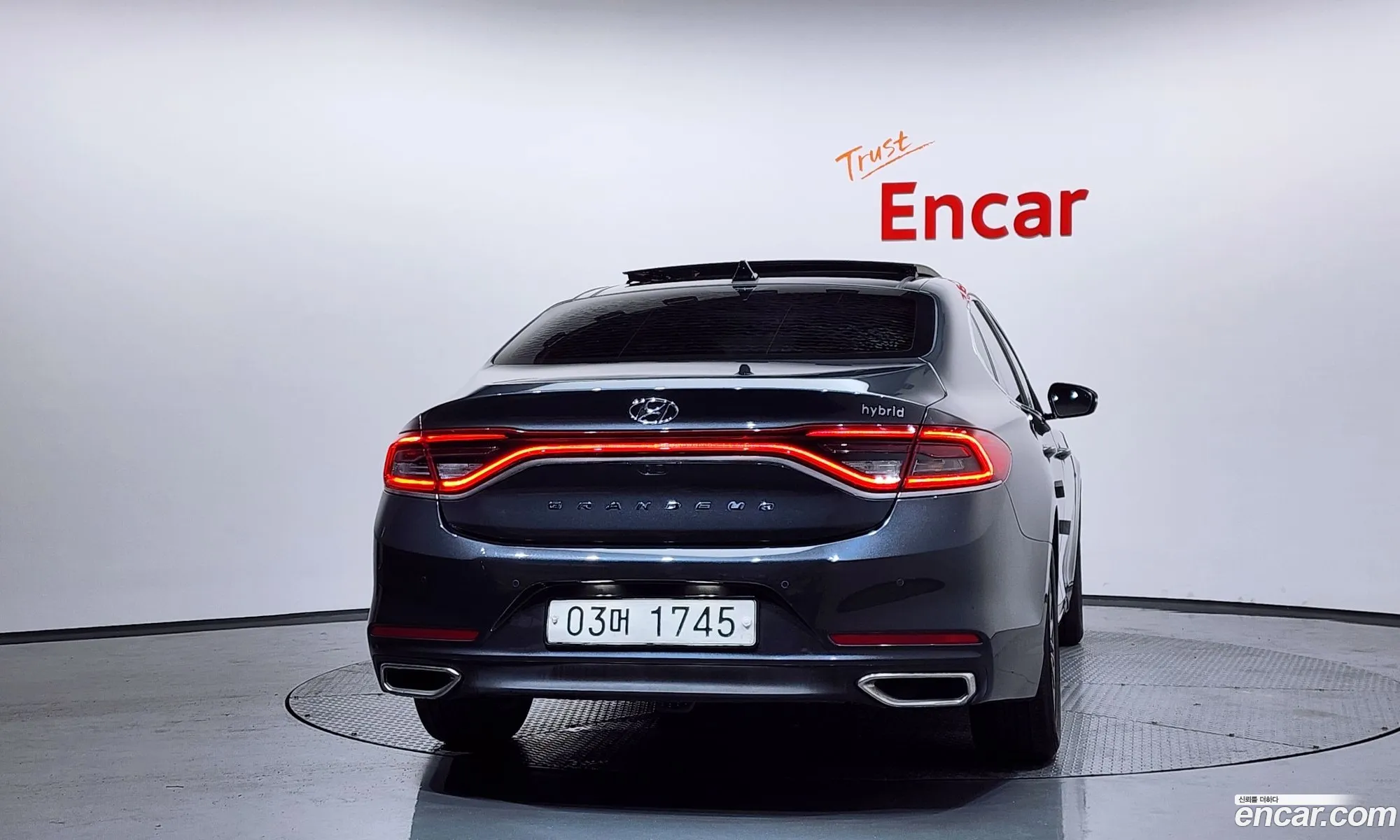 Hyundai Grandeur IG Hybrid 2018 — 5