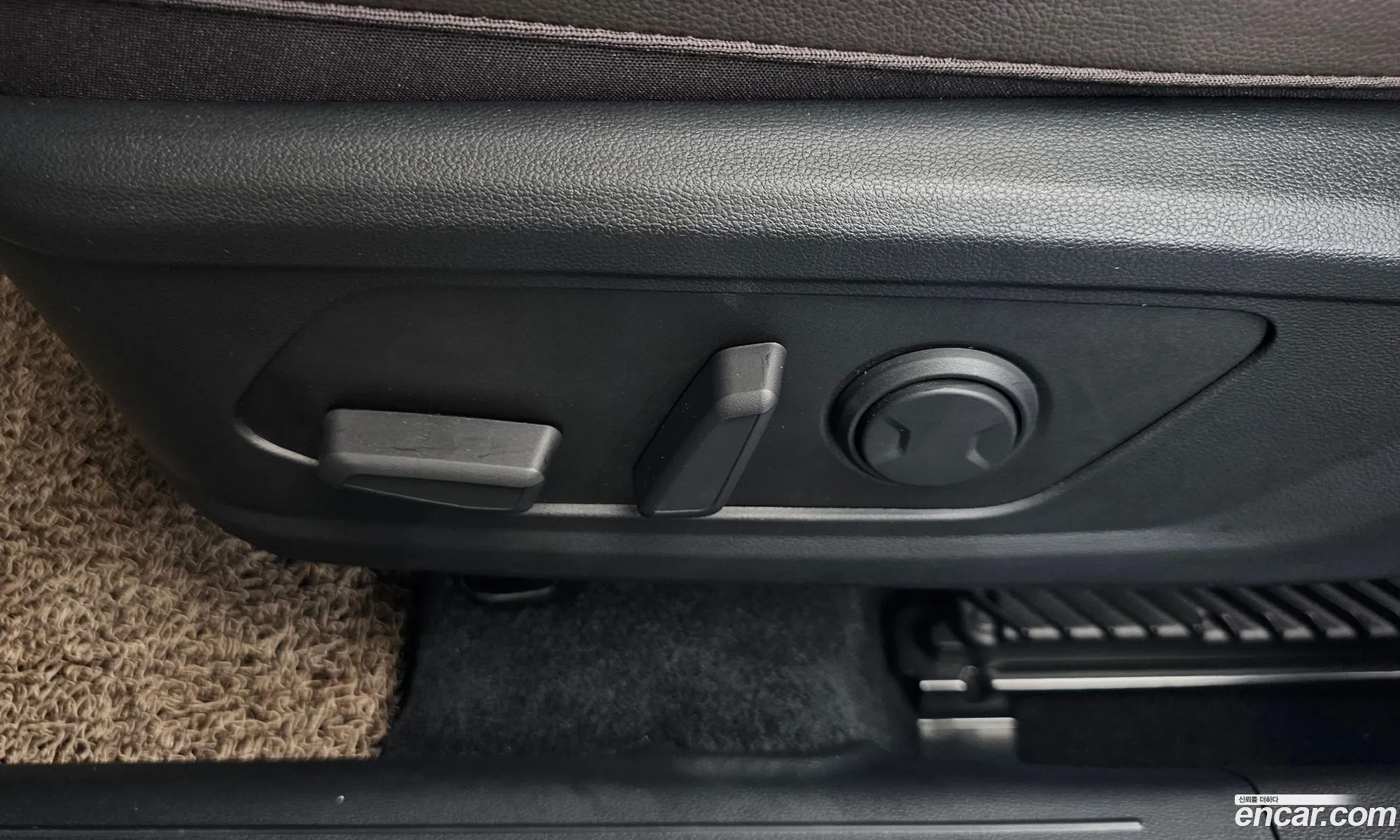 Hyundai Tucson Hybrid 2025 — 2