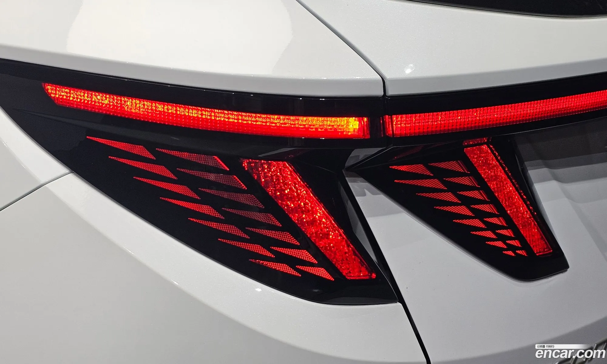 Hyundai Tucson Hybrid 2025 — 31
