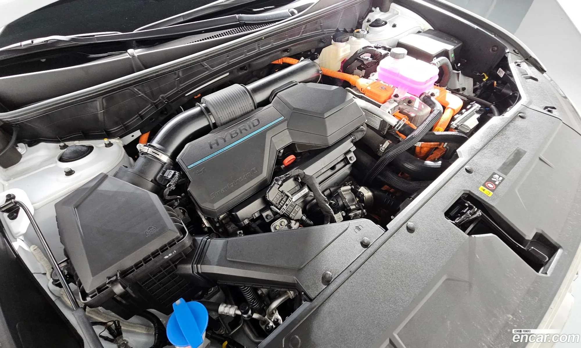Hyundai Tucson Hybrid 2025 — 28