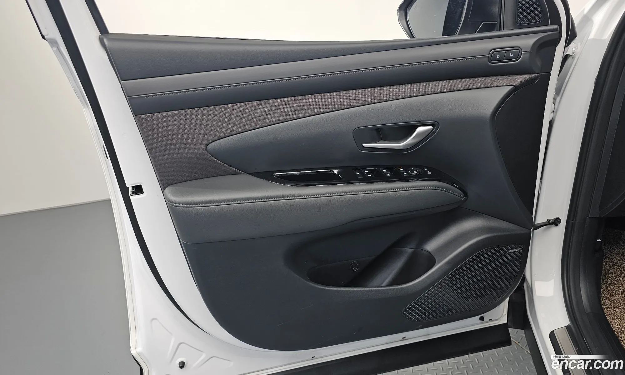 Hyundai Tucson Hybrid 2025 — 15