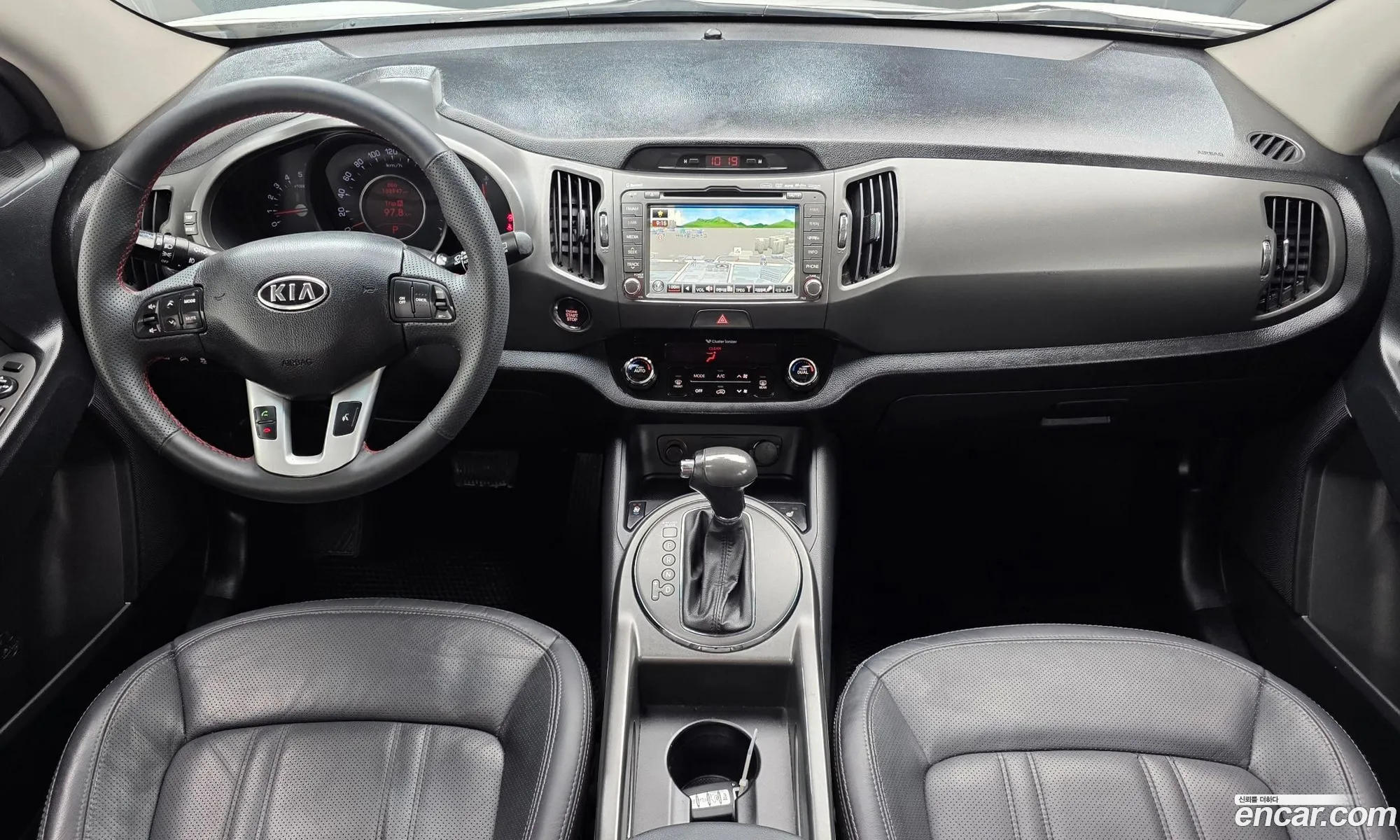 Kia Sportage R 2011 — 32