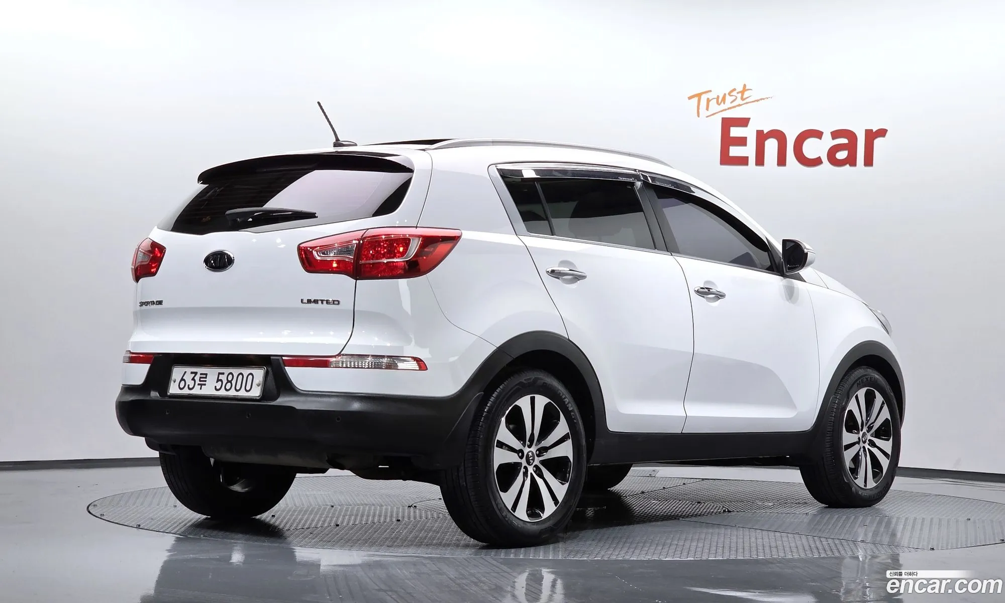 Kia Sportage R 2011 — 9