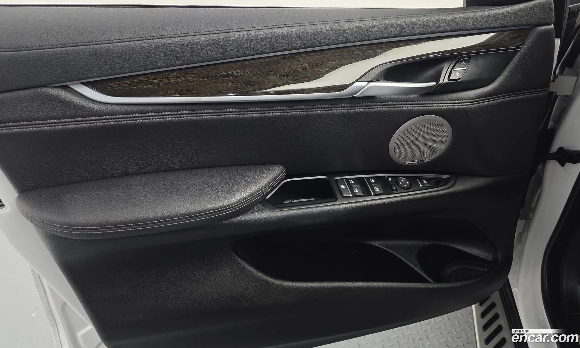 BMW X6 2017 — 2