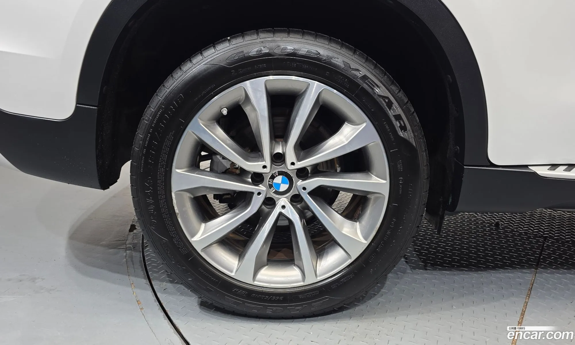 BMW X6 2017 — 7
