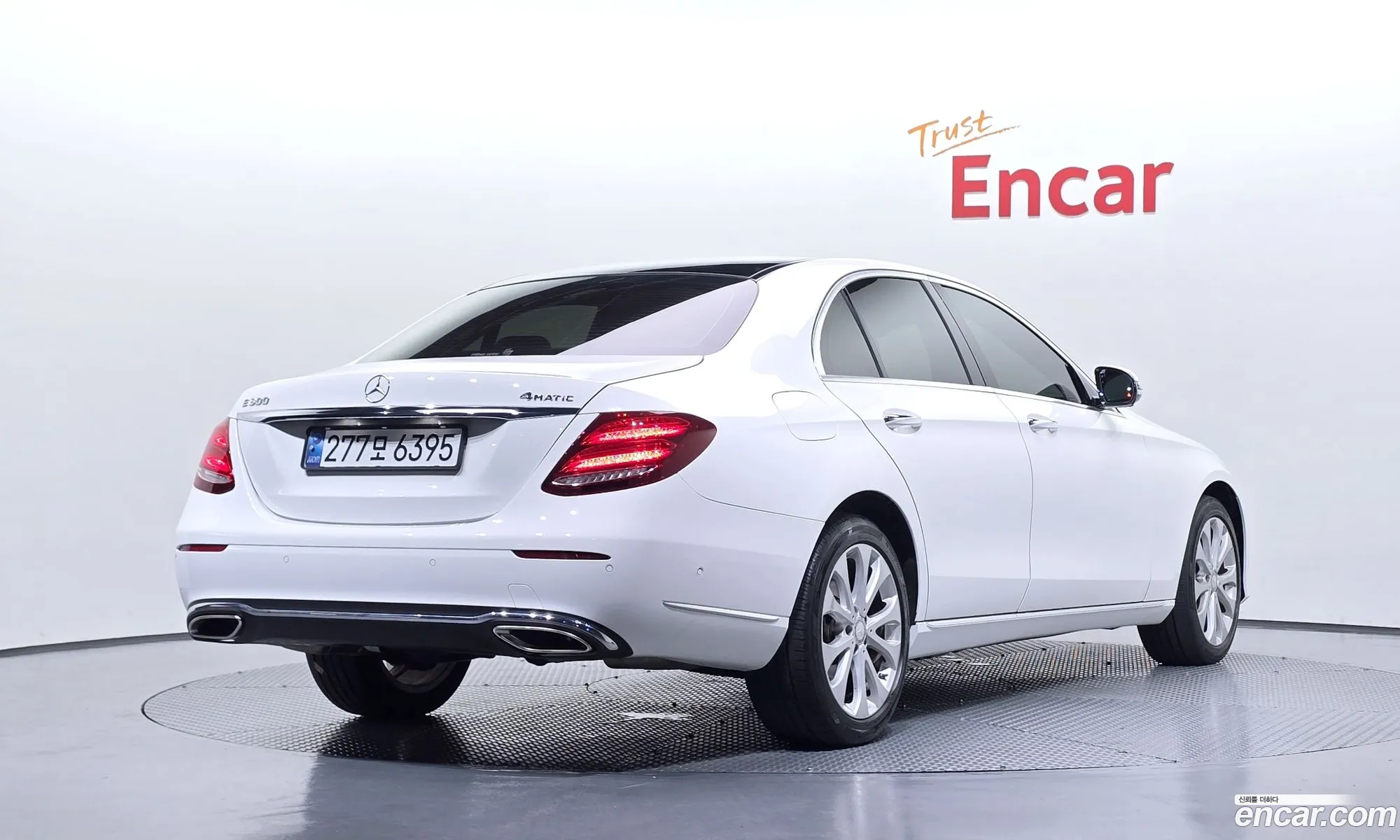 Mercedes-Benz E-Class W213 2017 WDDZF4KB5HA170054 — 13