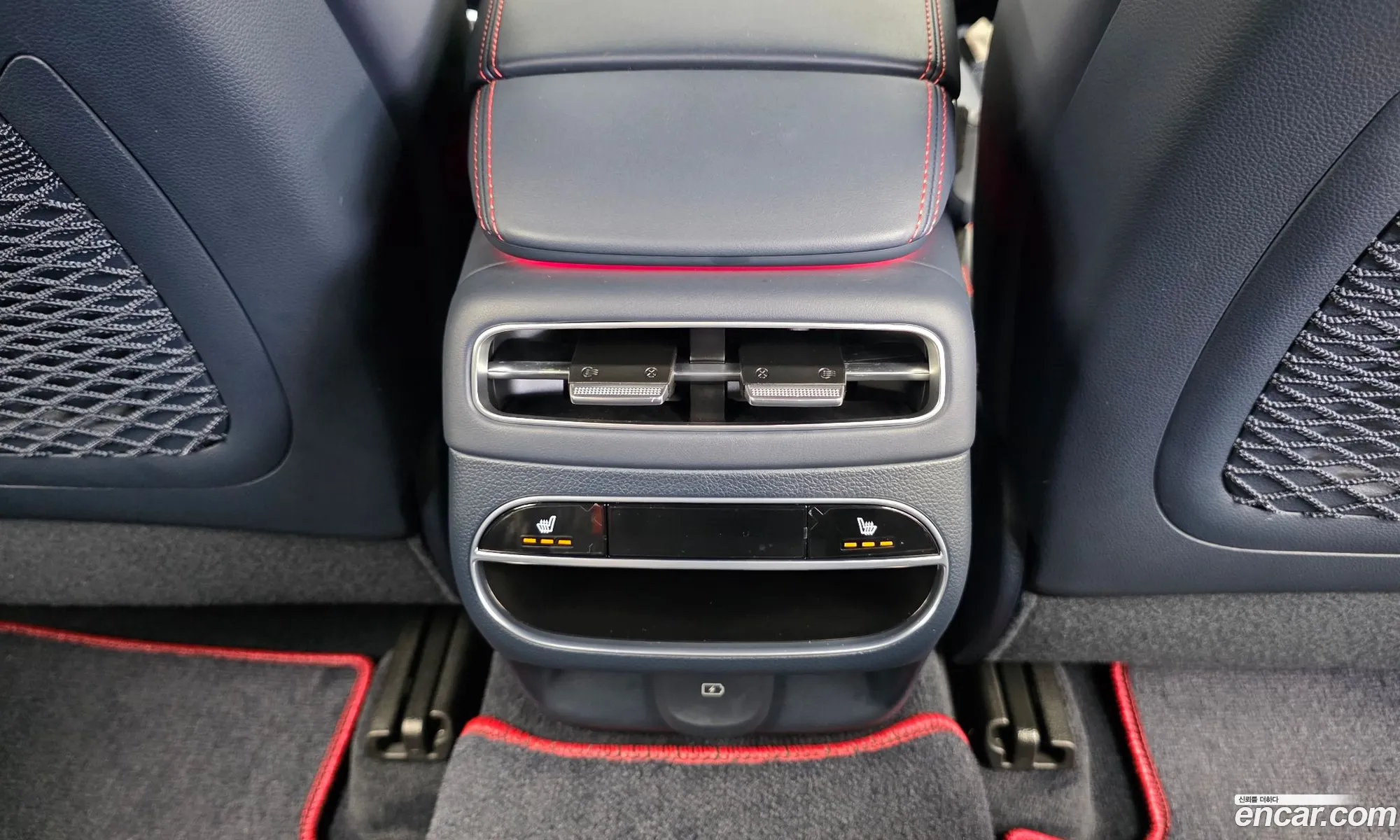Genesis GV70 2022 — 14