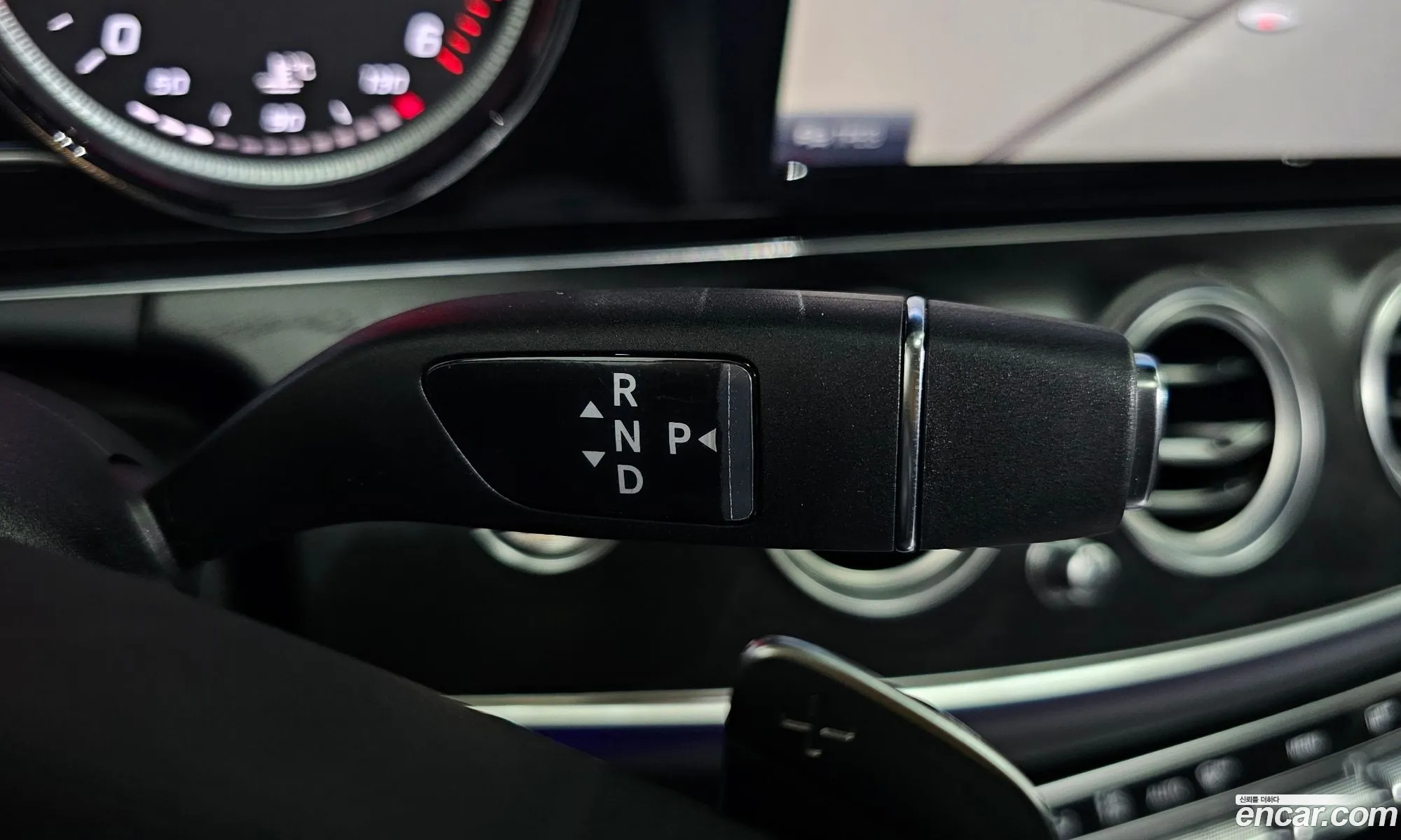 Mercedes-Benz E-Class W213 2018 WDDZF0EB3JA401107 — 22
