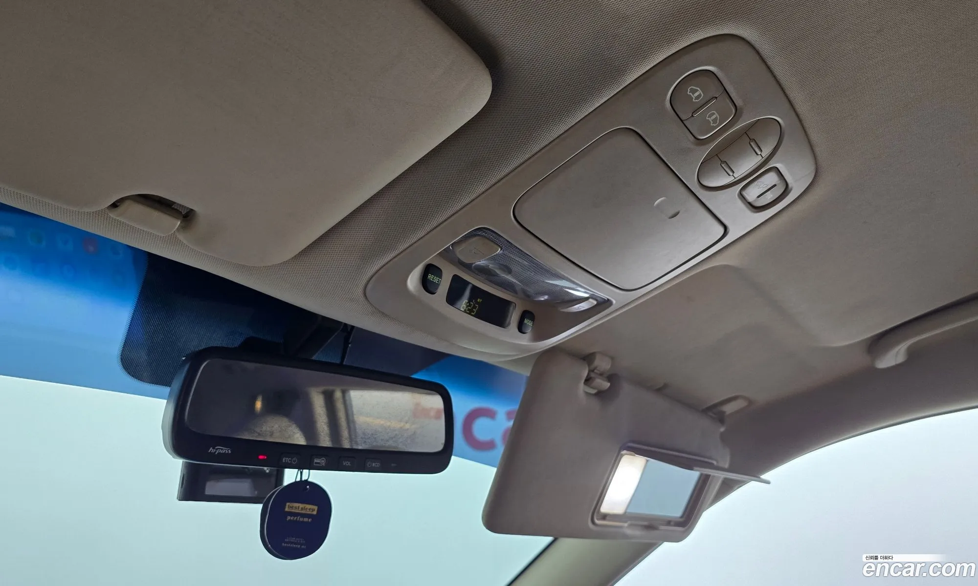 Kia Carnival R 2013 — 4