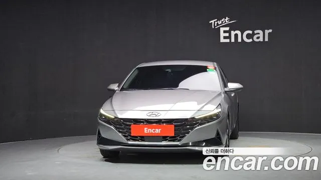 Hyundai Elantra Hybrid 2021 — 2
