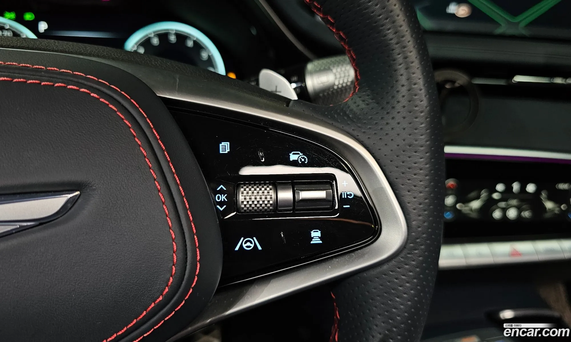 Genesis GV70 2021 — 36