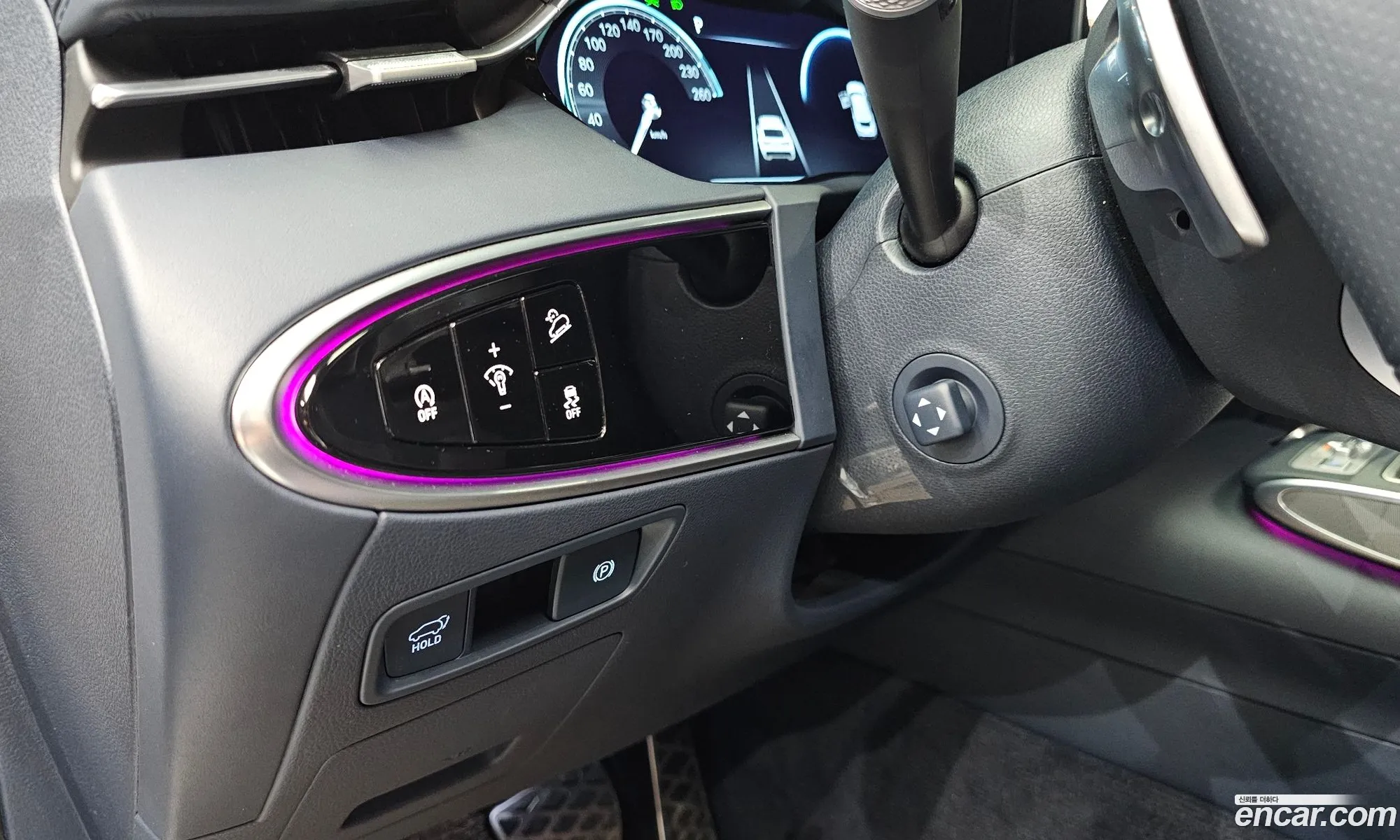Genesis GV70 2021 — 10