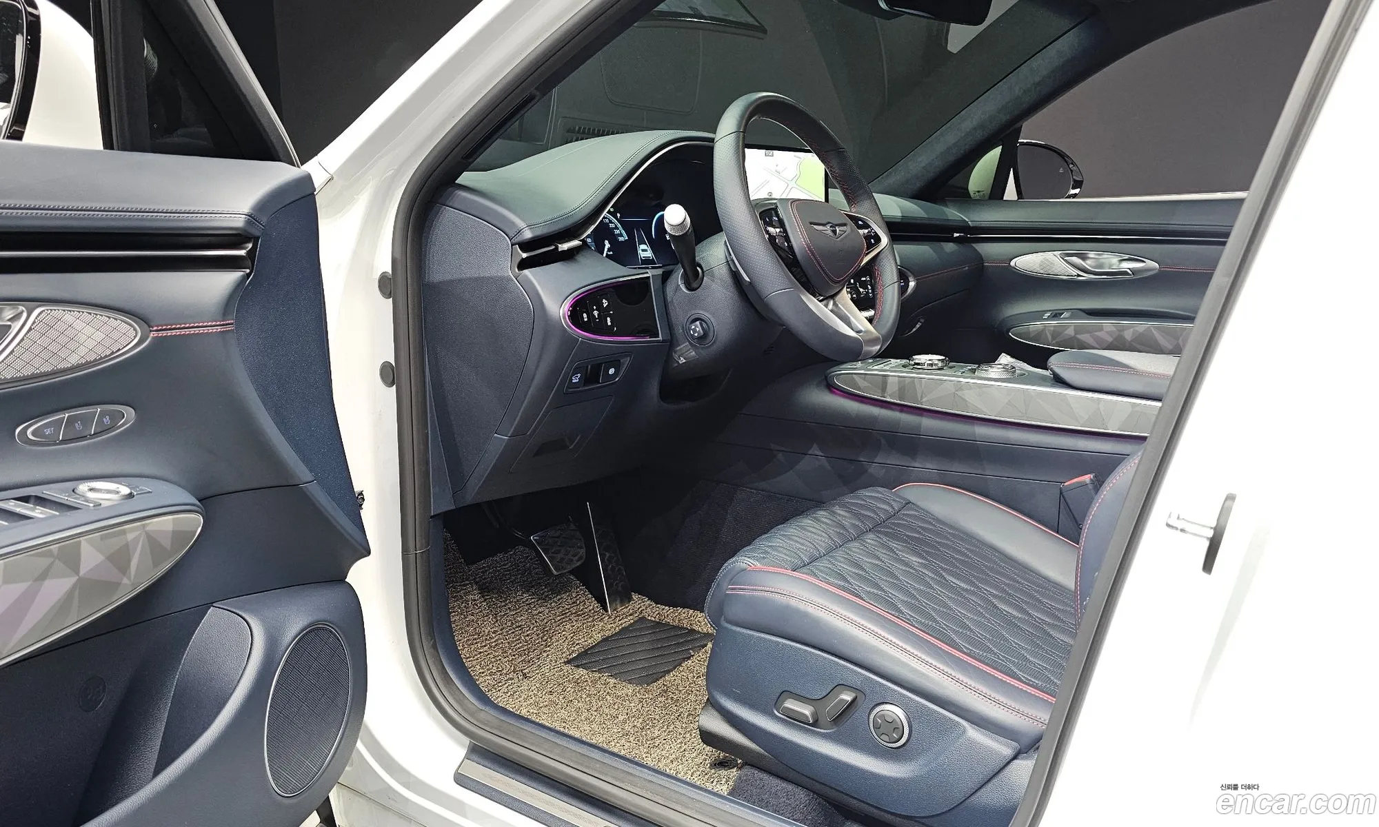 Genesis GV70 2021 — 40