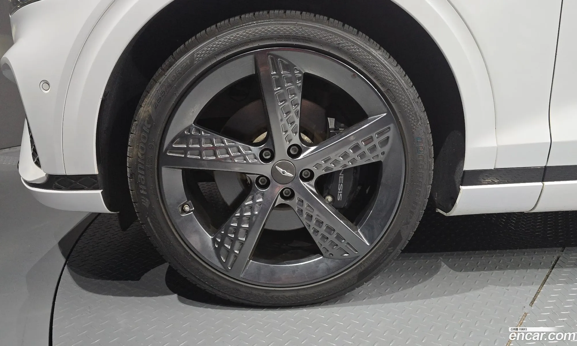 Genesis GV70 2021 — 14