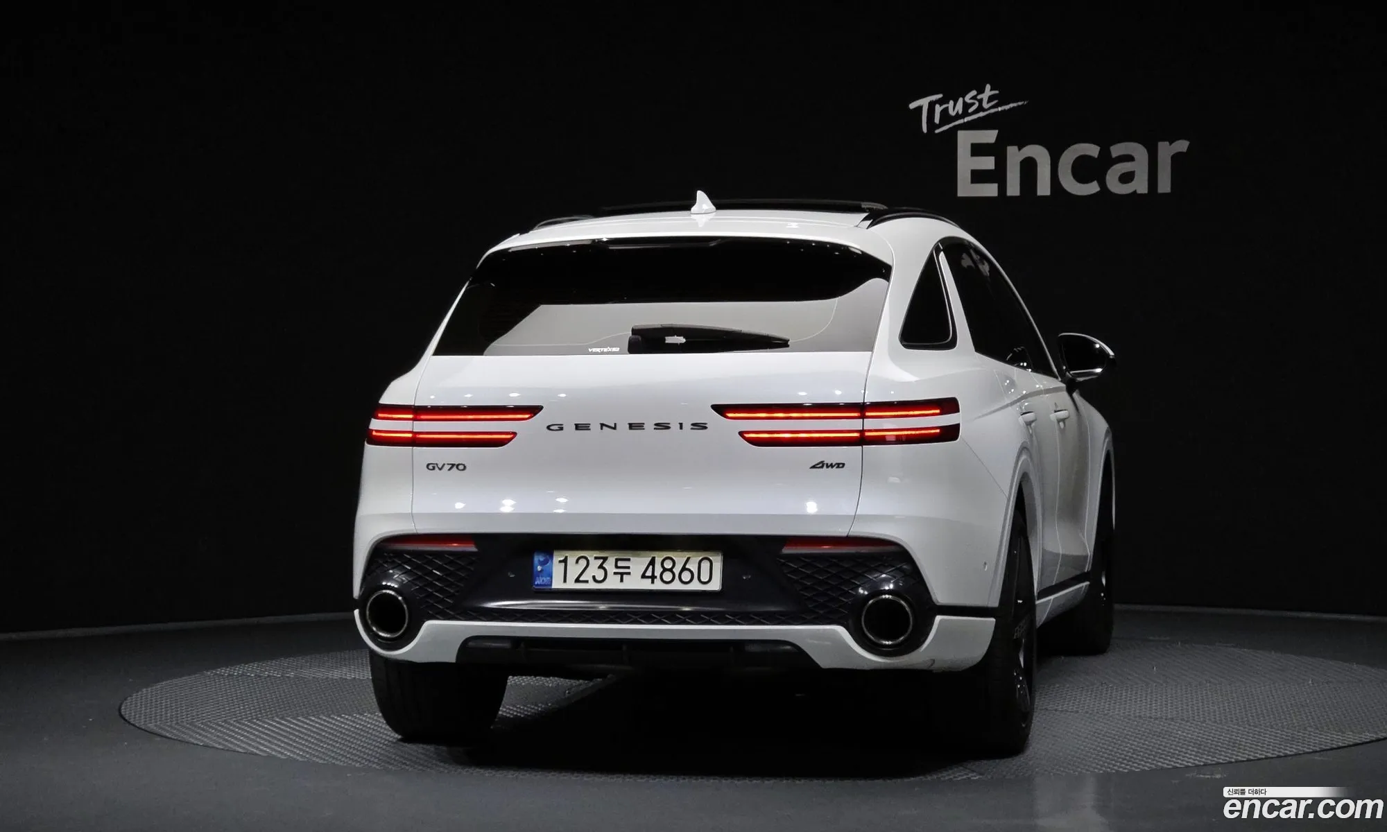 Genesis GV70 2021 — 12