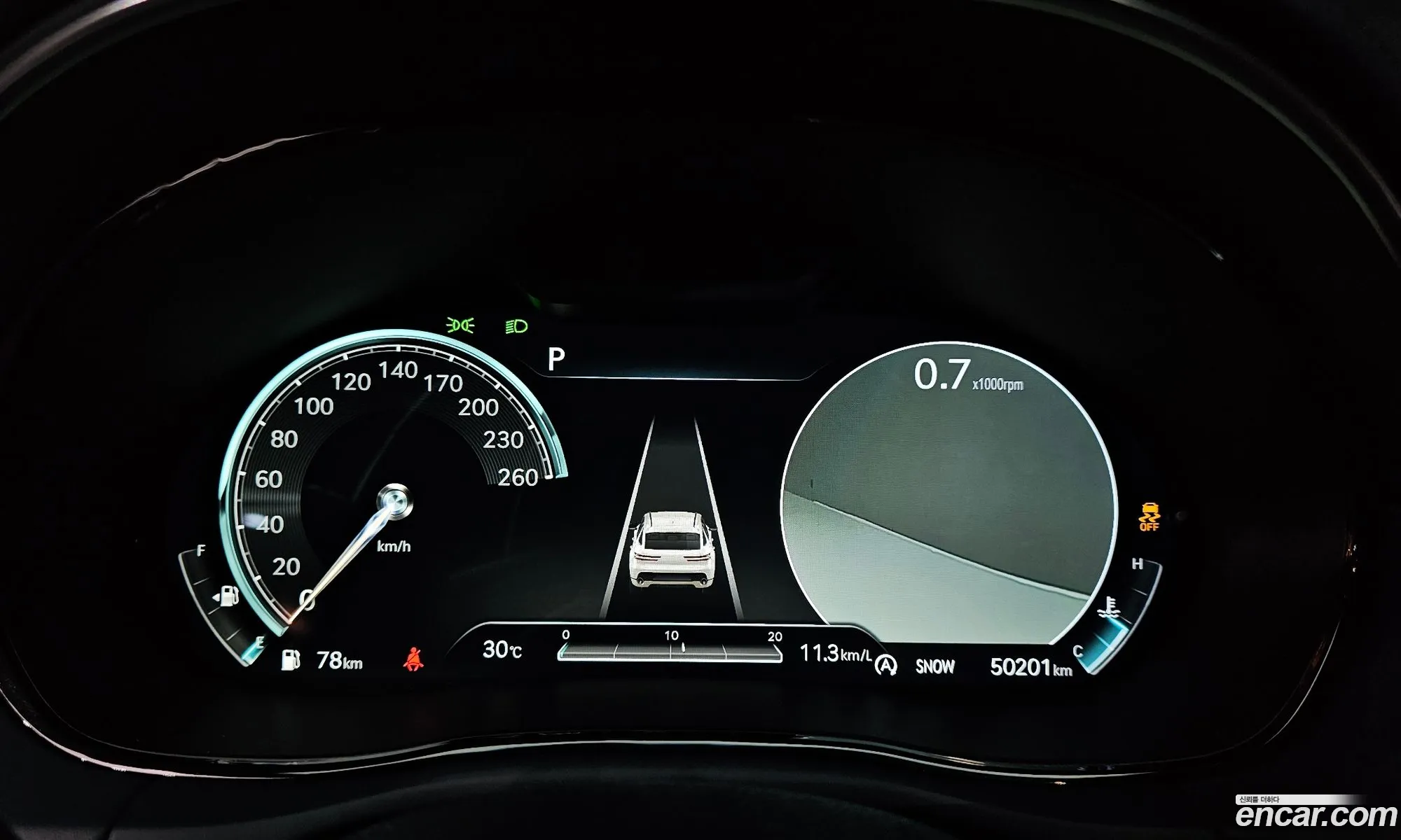 Genesis GV70 2021 — 30