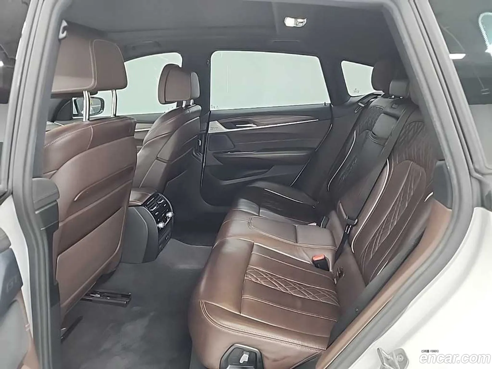 BMW 6 Series GT 2019 — 14