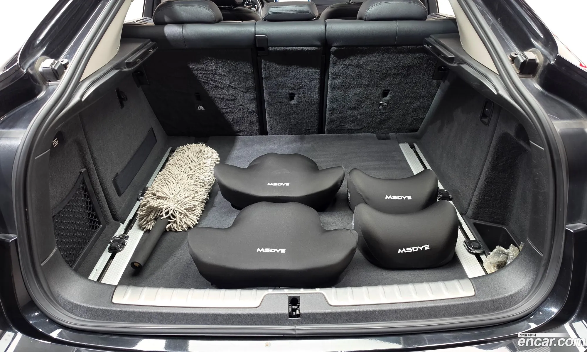 BMW X6 2018 WBAKV210XJ0Y40175 — 14