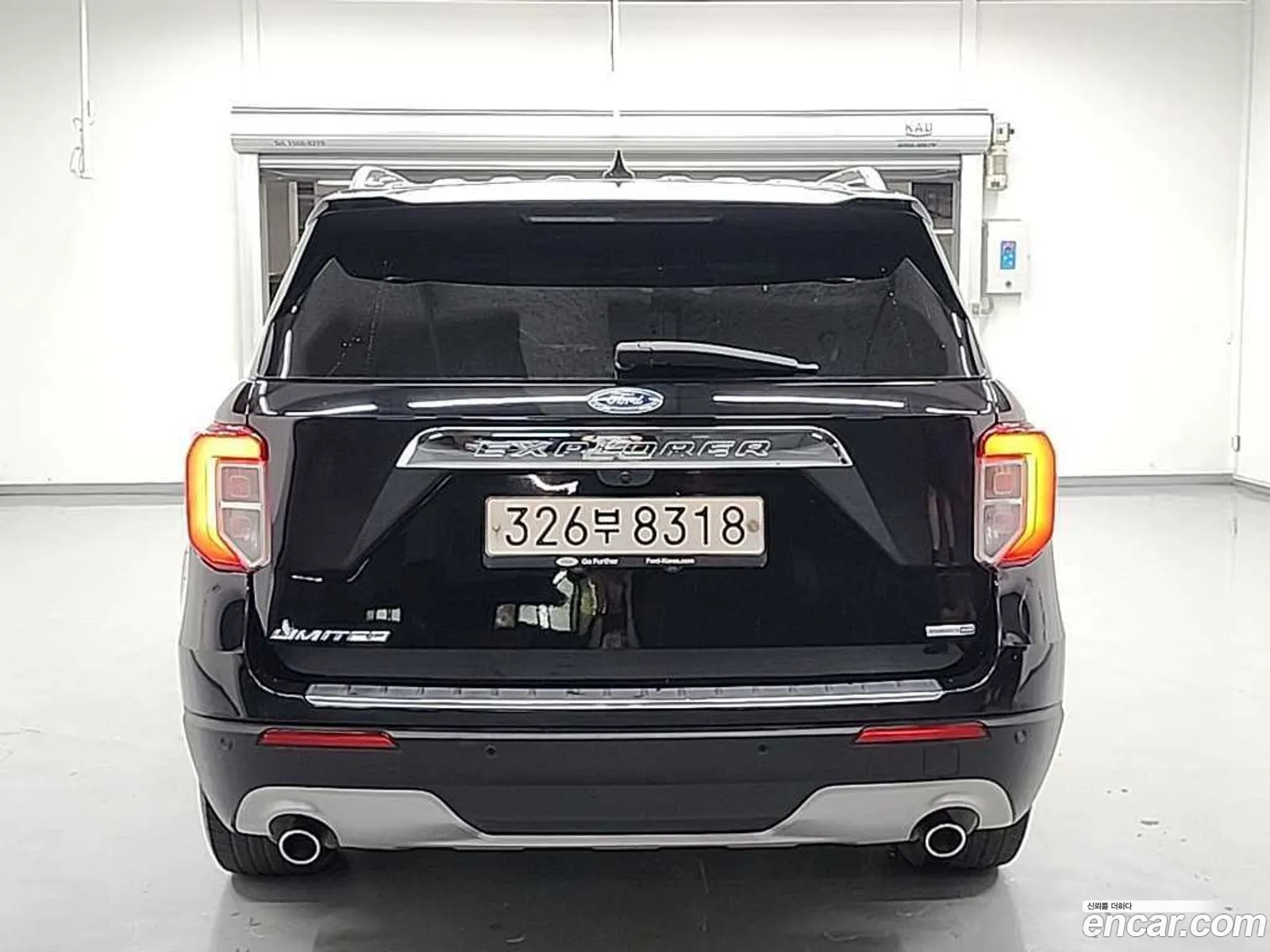 Ford Explorer 6th Gen 2020 — 2