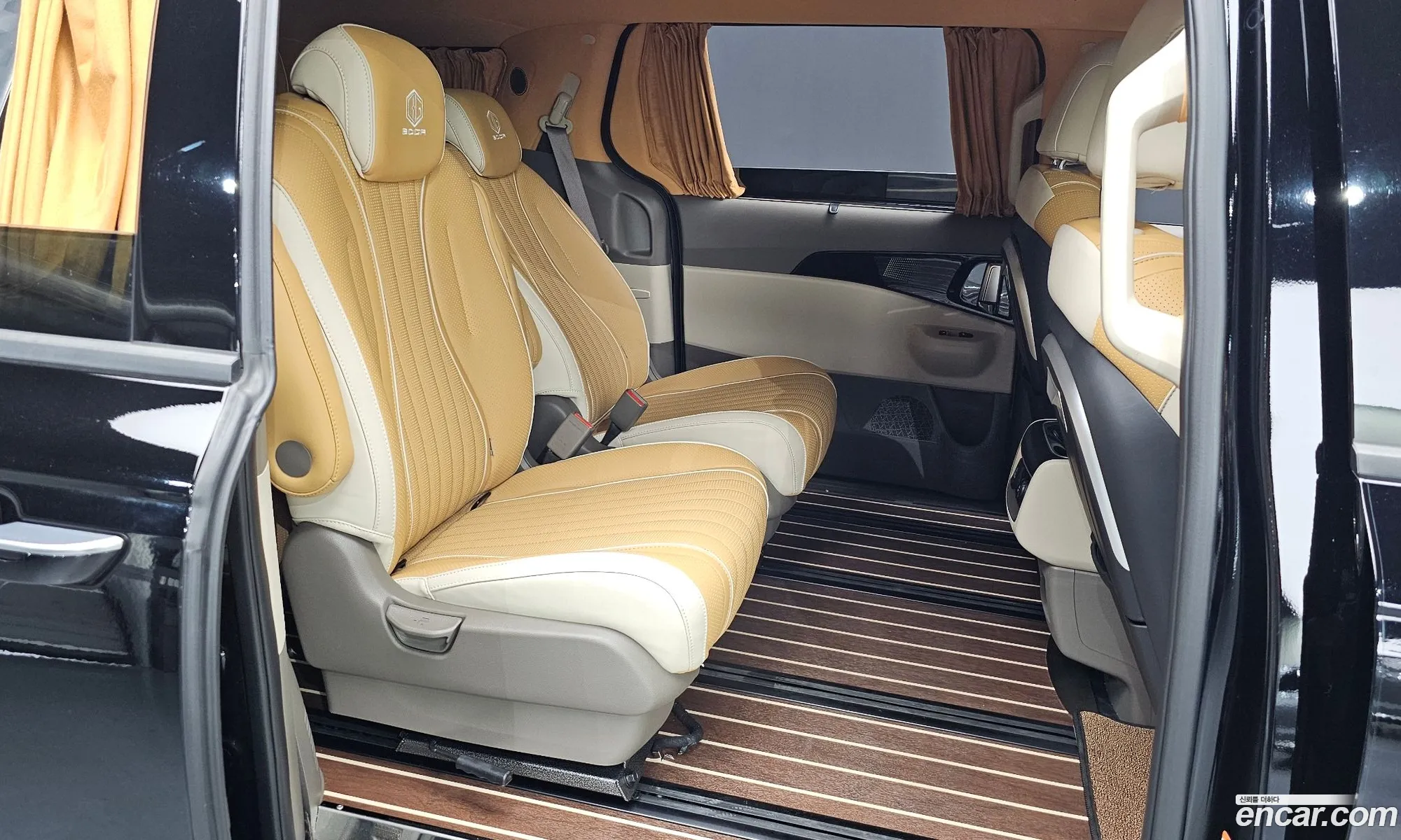 Kia Carnival 2024 — 8