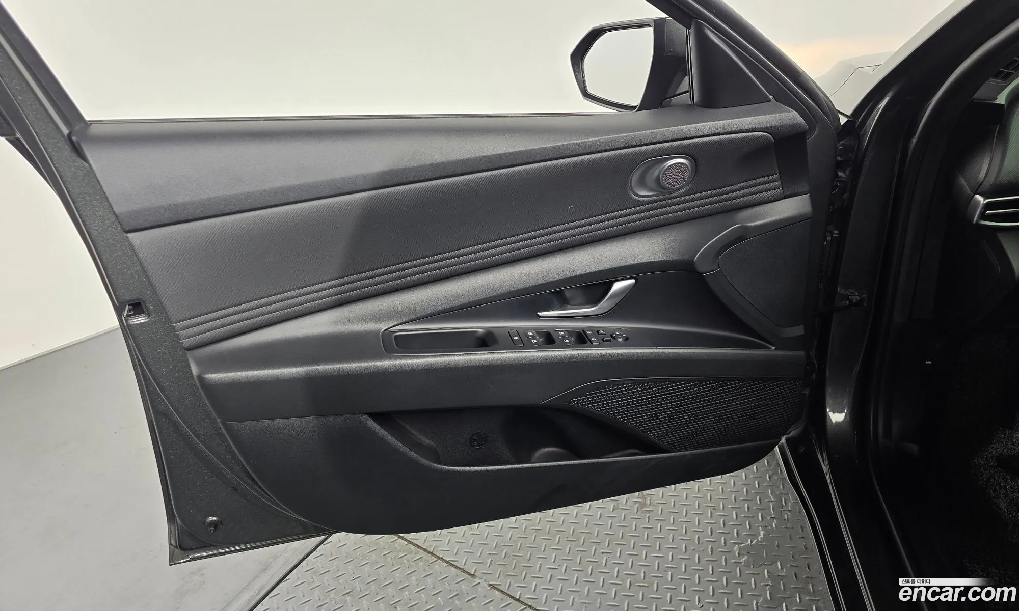 Hyundai Elantra 2021 — 15