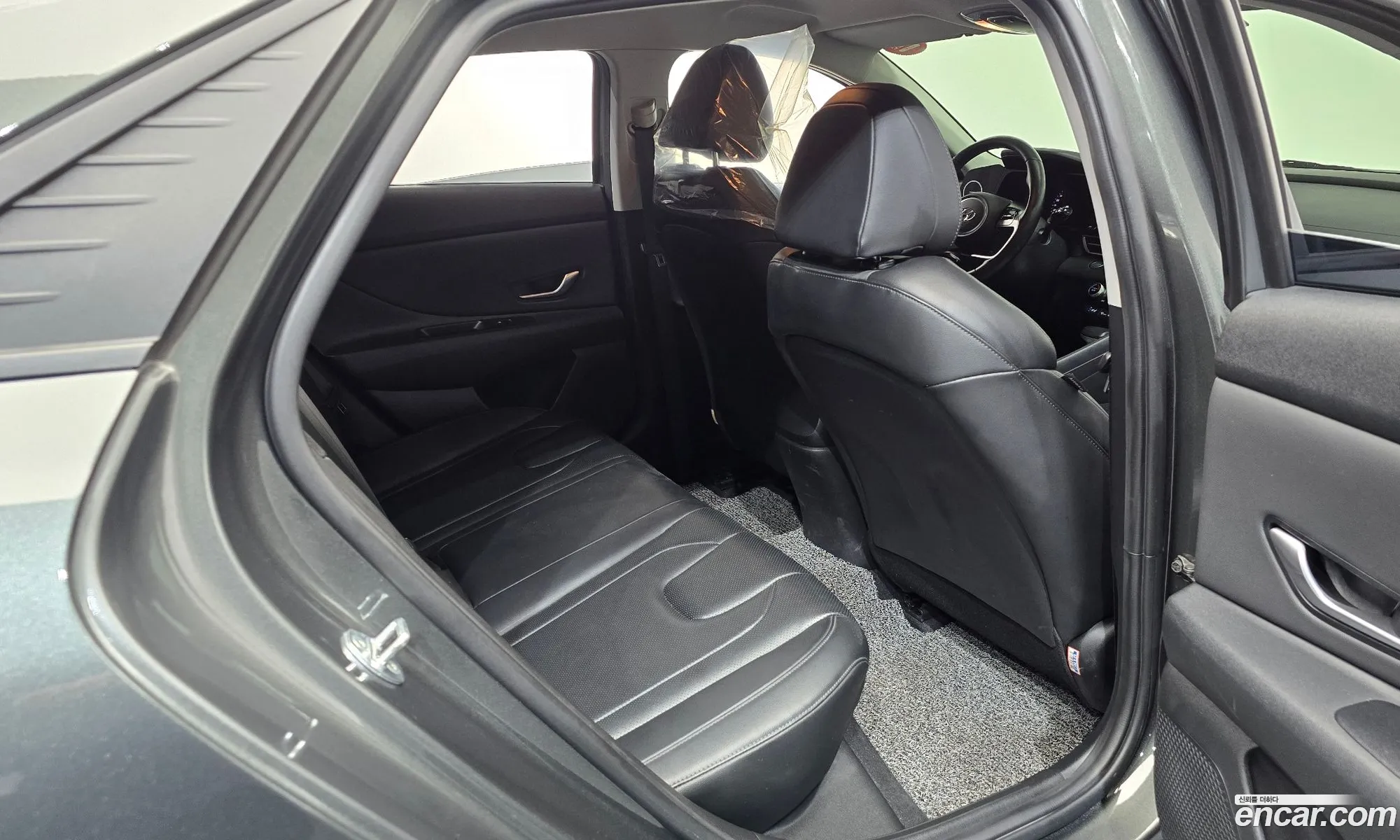 Hyundai Elantra 2021 — 20