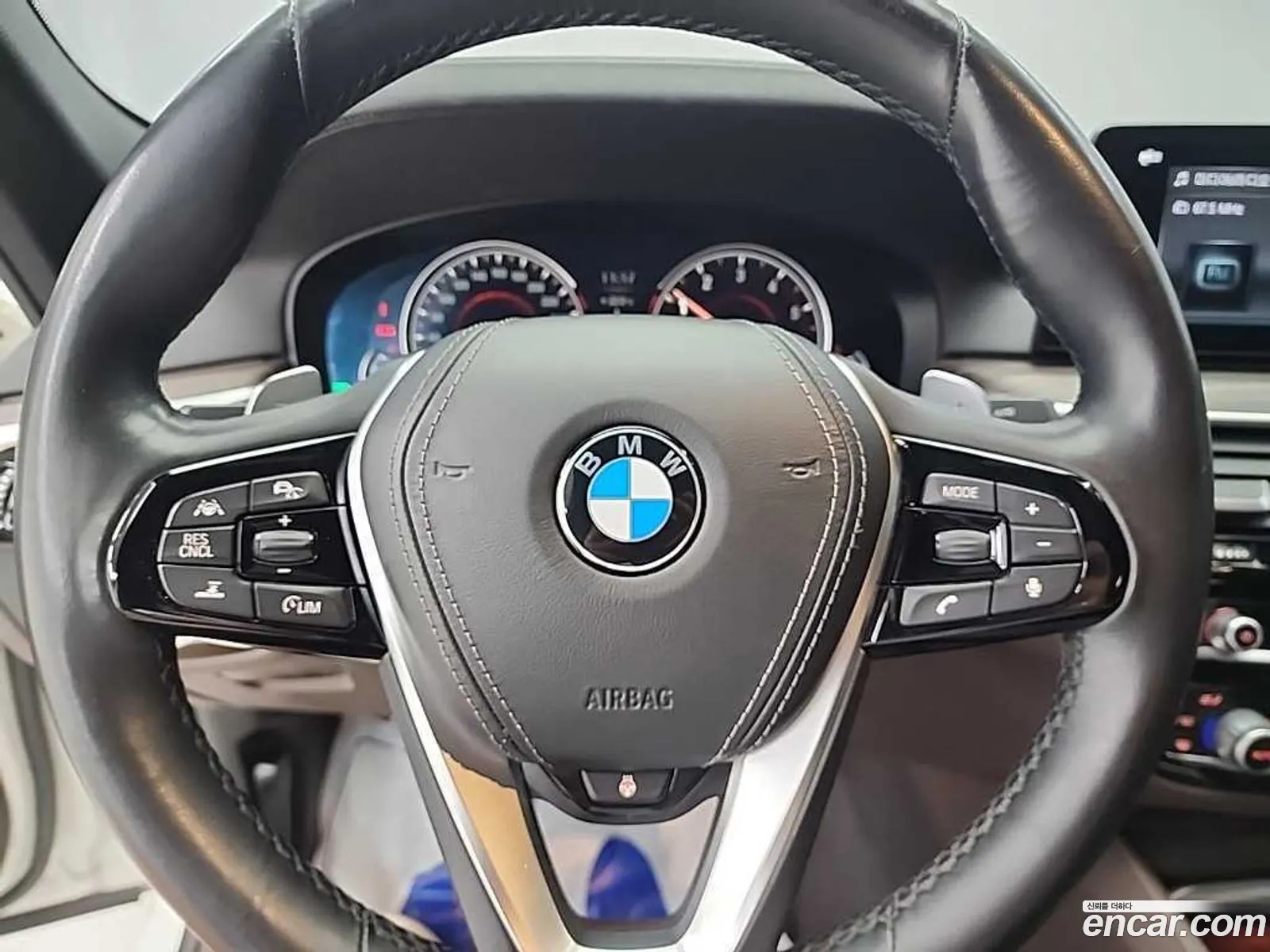 BMW 5 Series 2017 — 18