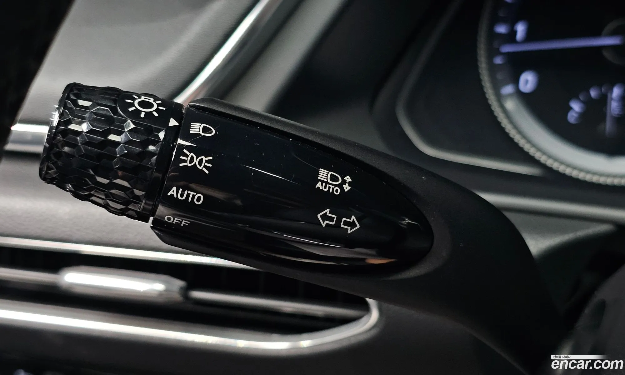 Hyundai Sonata 2019 — 19