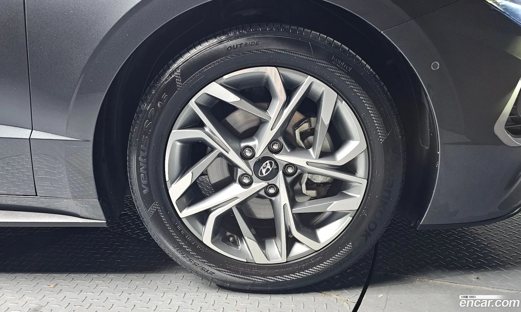 Hyundai Sonata 2019 — 27