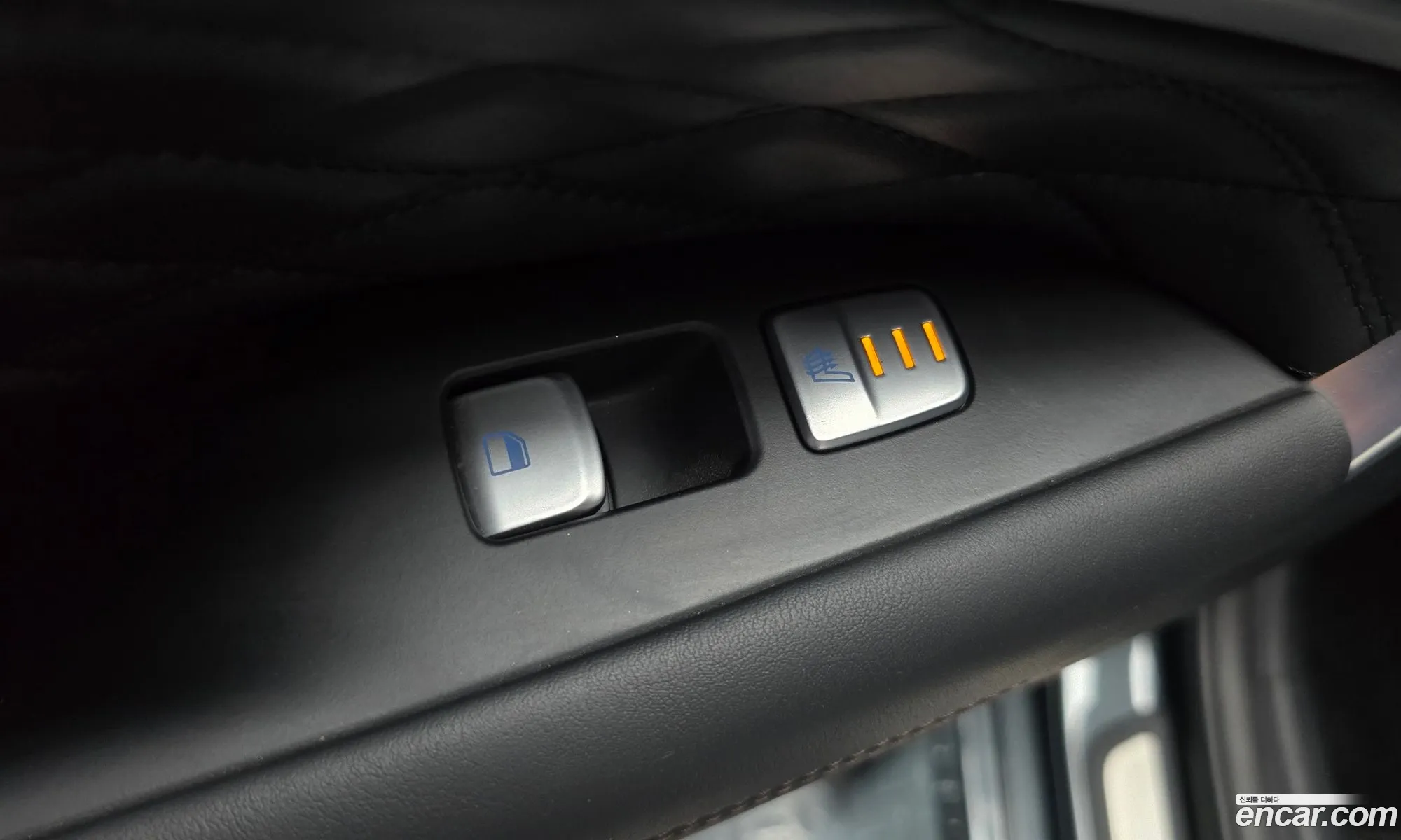 Genesis G70 2018 — 2