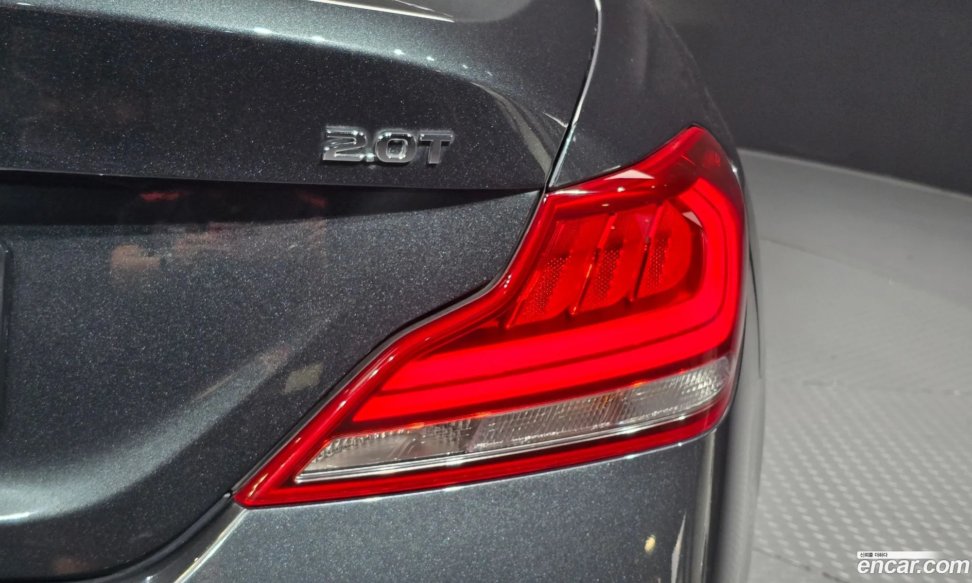 Genesis G70 2018 — 15