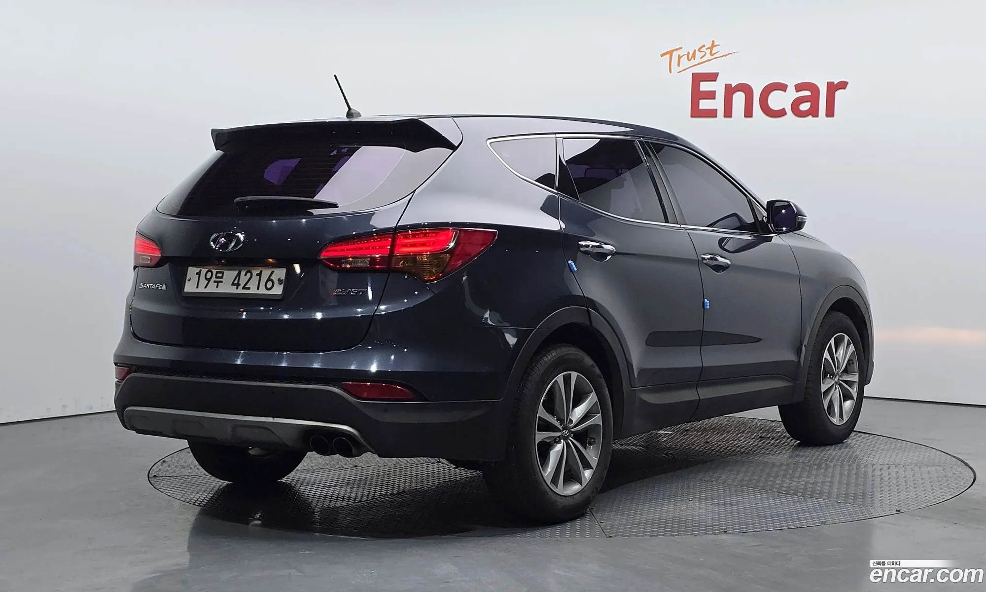 Hyundai Santa Fe DM 2014 — 29