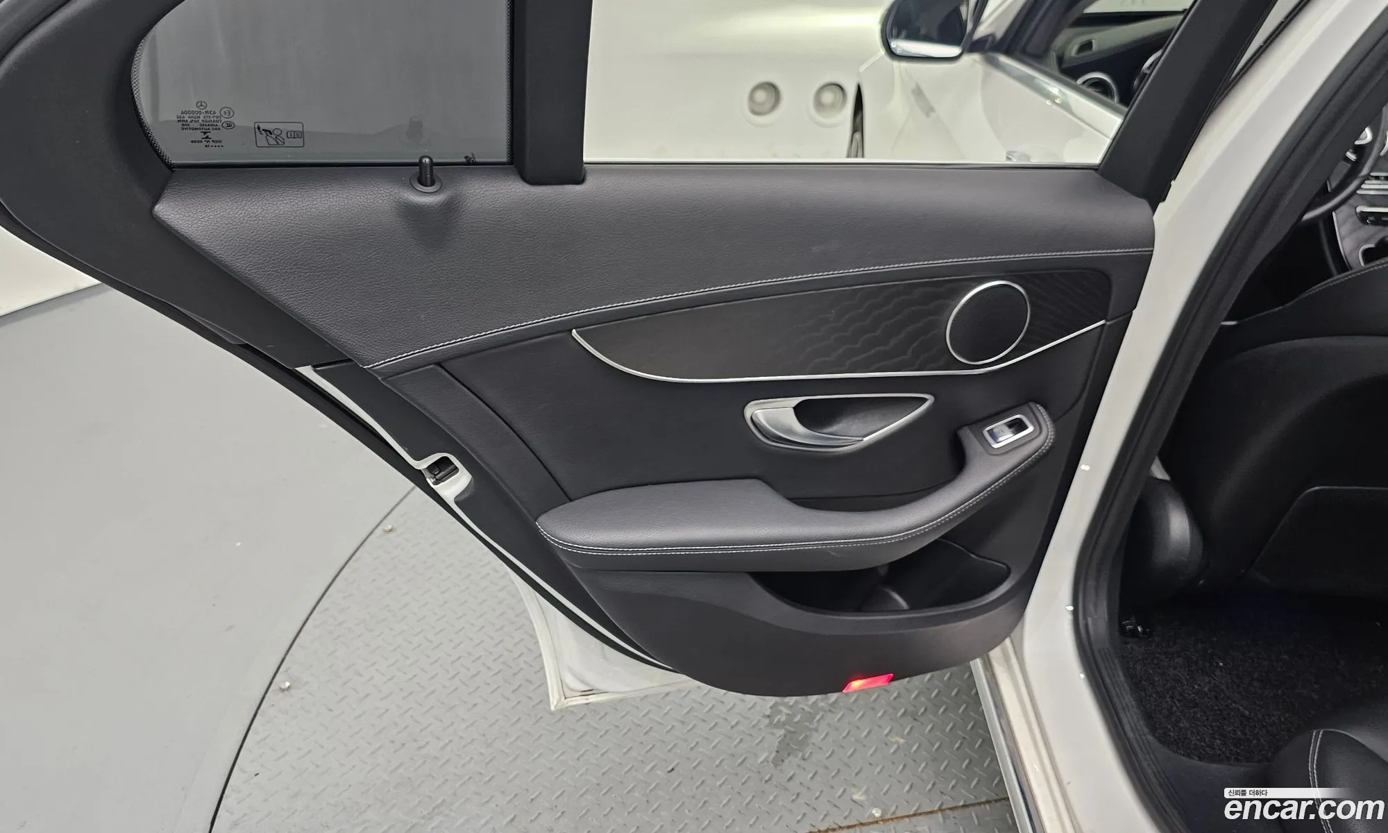 Mercedes-Benz C-Class W205 2019 — 6