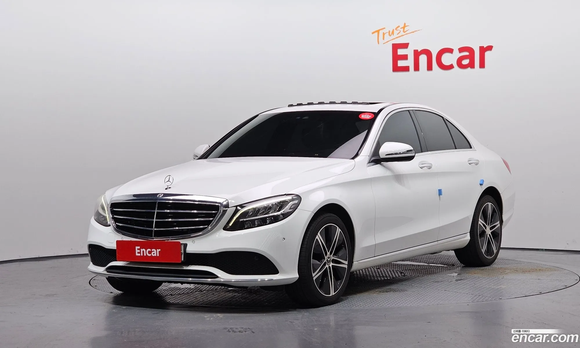 Mercedes-Benz C-Class W205 2019 — 28