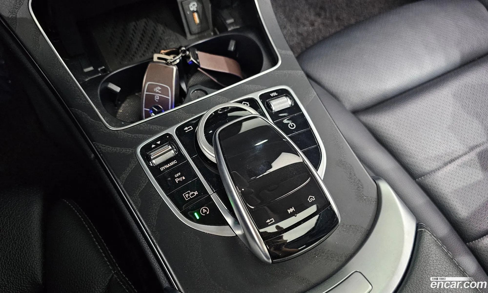 Mercedes-Benz C-Class W205 2019 — 11