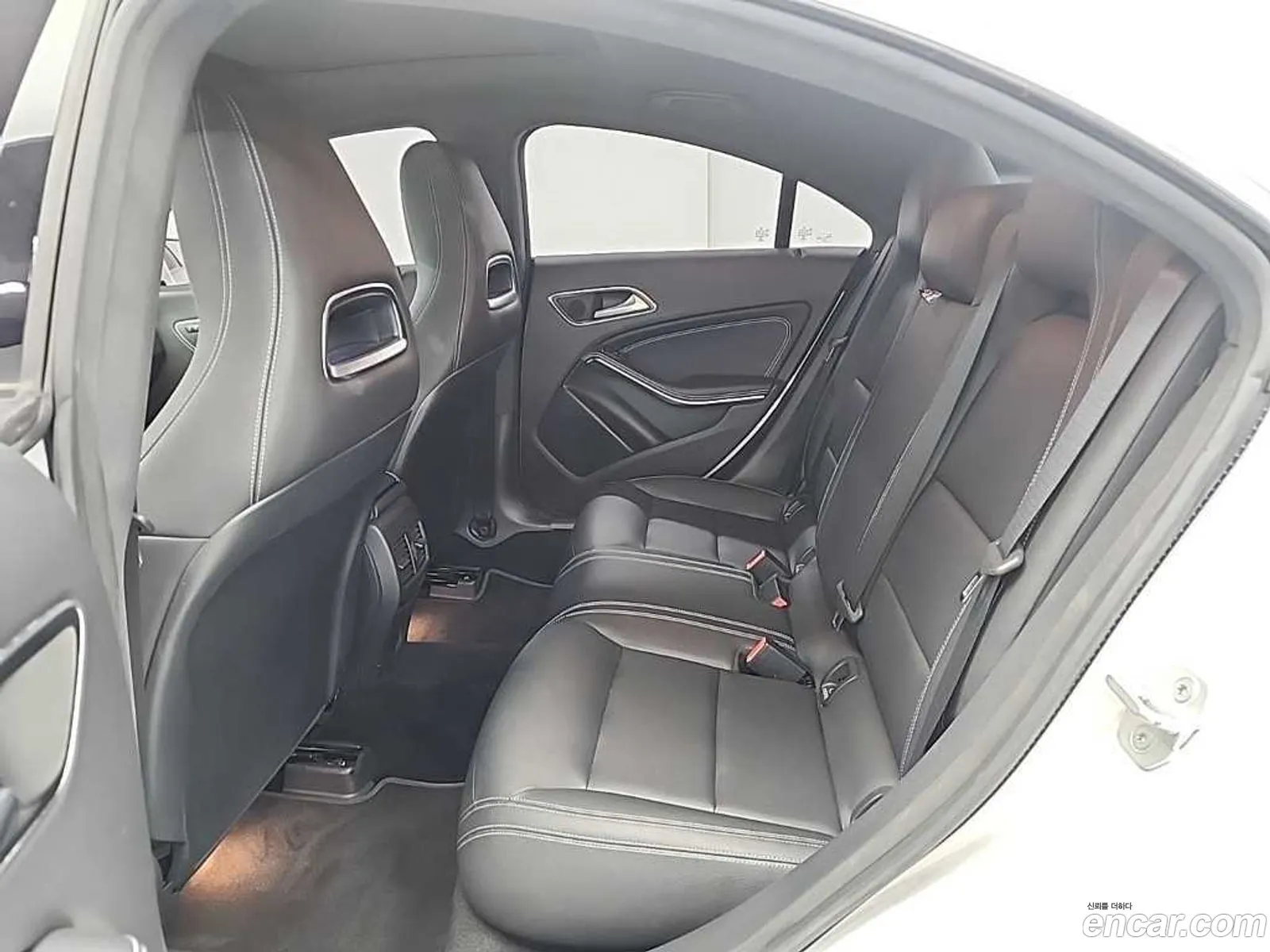 Mercedes-Benz CLA-Class C117 2017 — 8