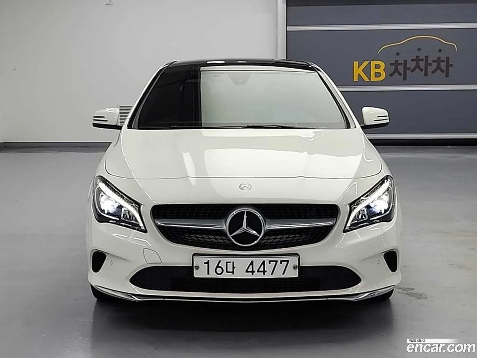 Mercedes-Benz CLA-Class C117 2017 — 17