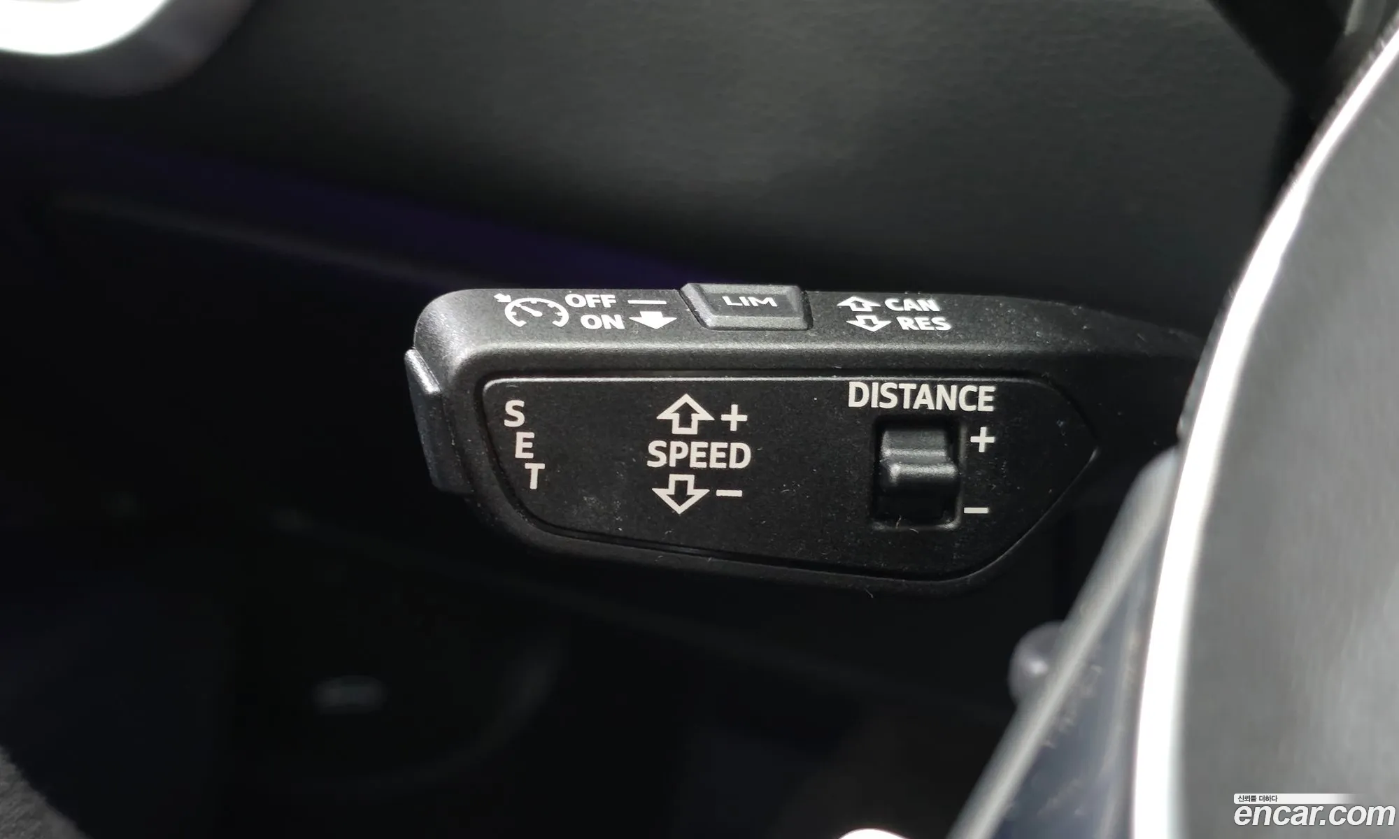Audi A6 2022 WAUZZZF21NN006679 — 18