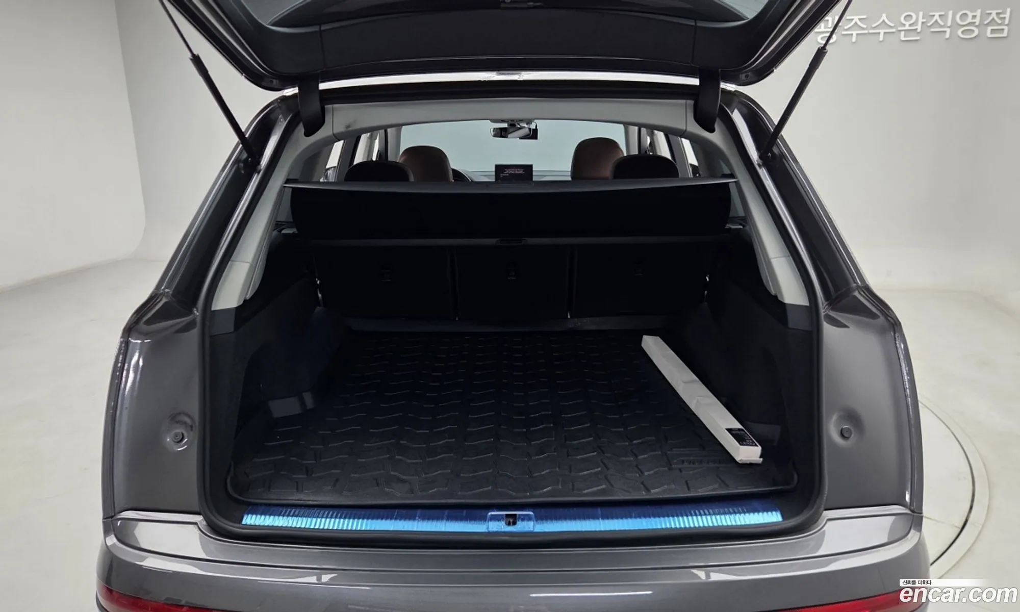 Audi Q7 2019 — 15