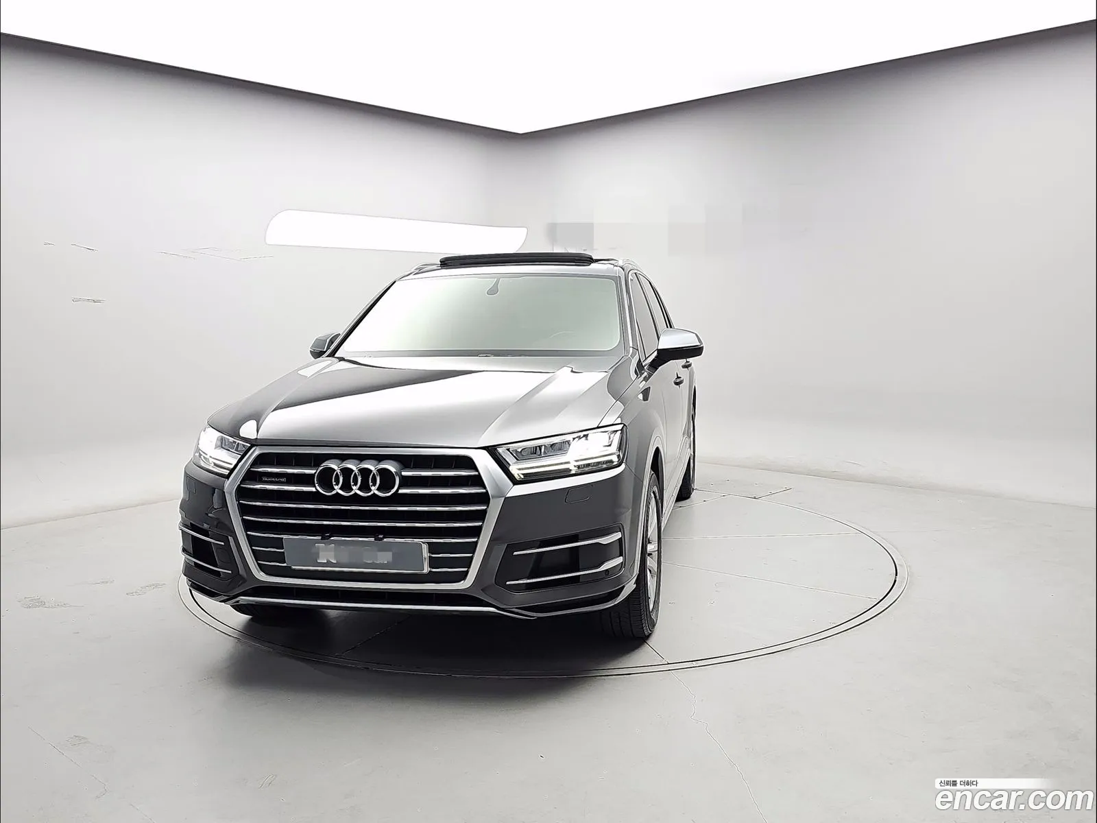 Audi Q7 2019 — 19