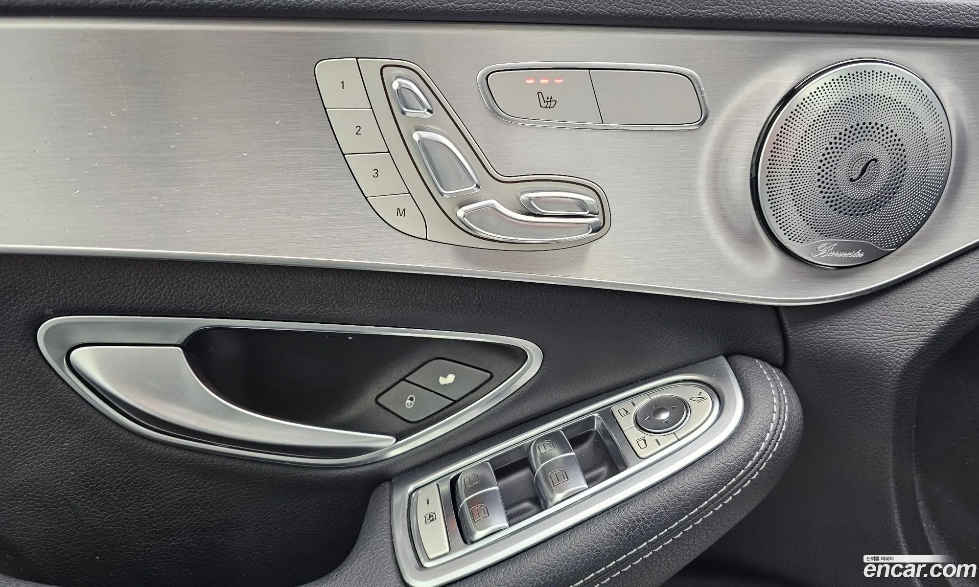 Mercedes-Benz C-Class W205 2016 — 10