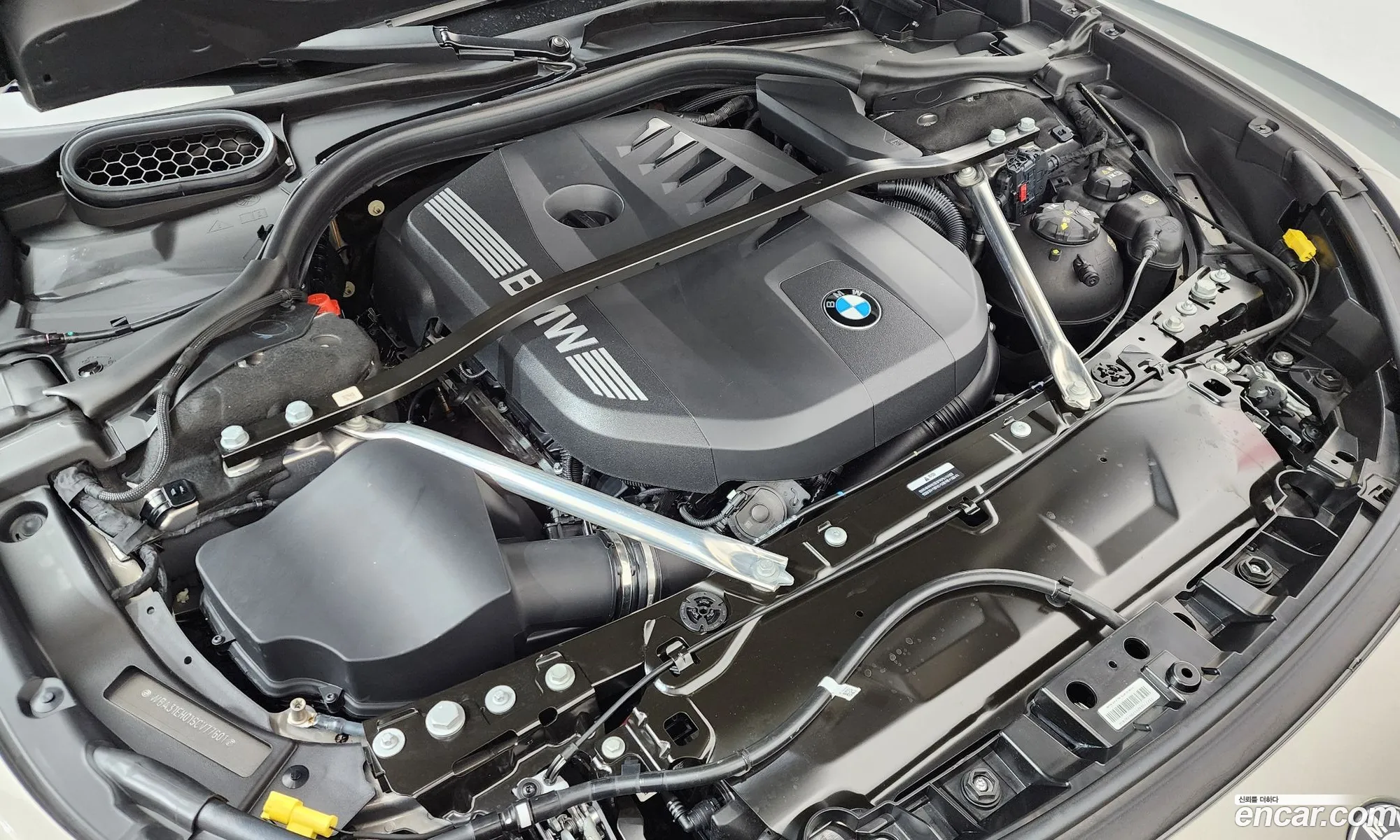 BMW 7 Series 2025 — 32