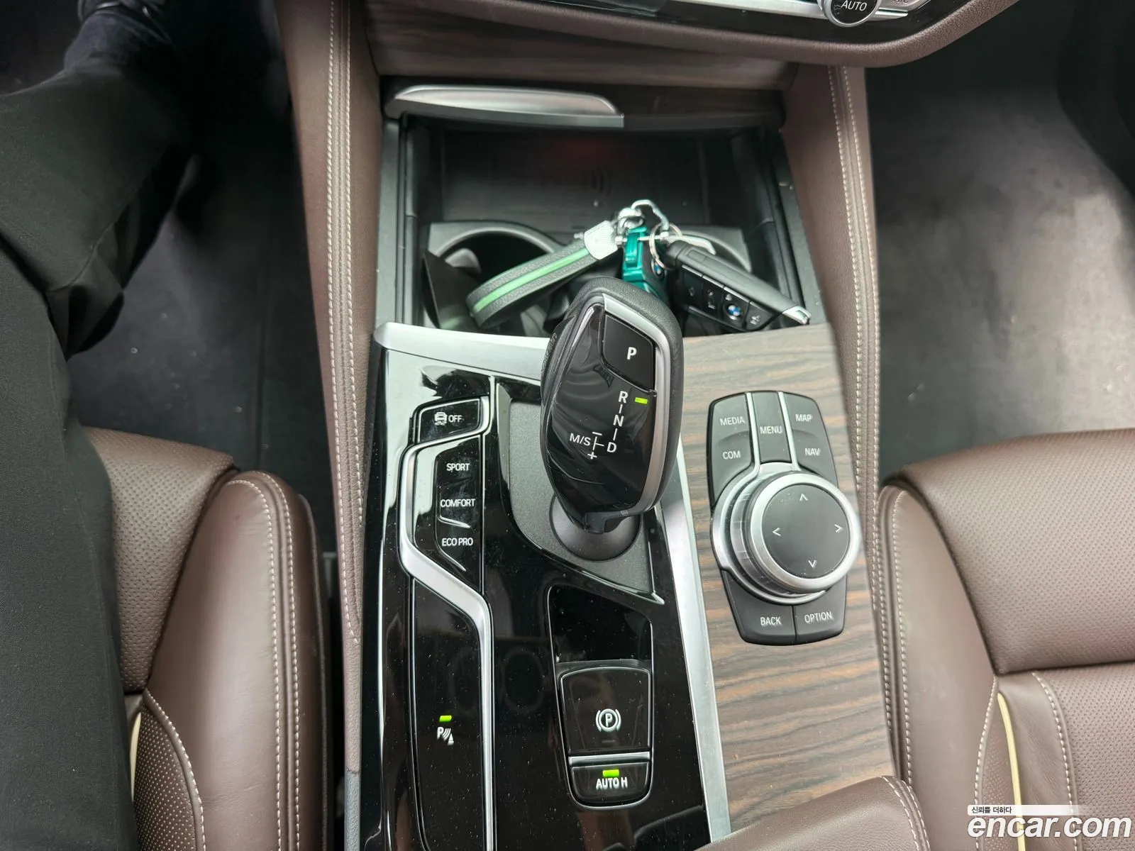 BMW 5 Series 2022 — 12