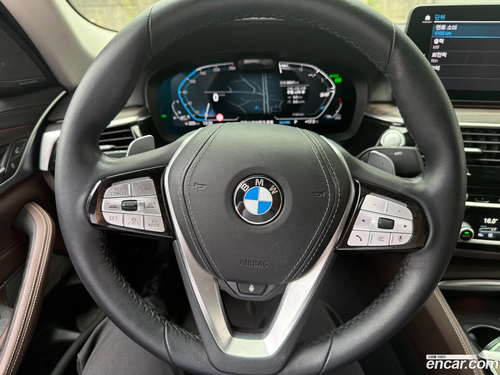 BMW 5 Series 2022 — 5