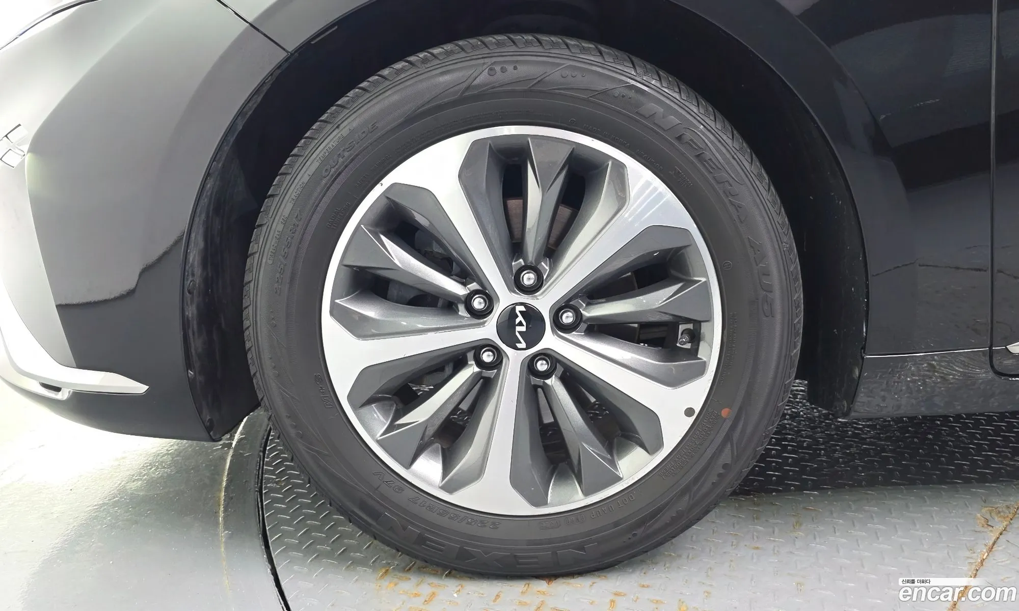 Kia K8 Hybrid 2021 — 27