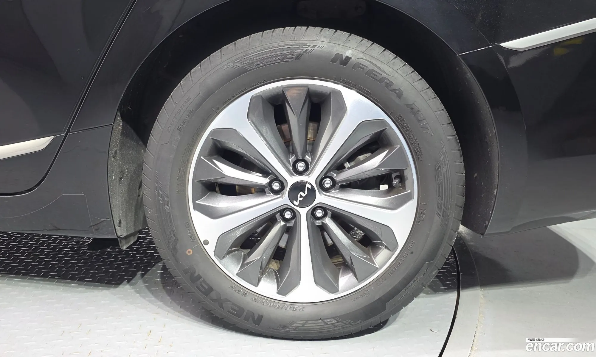 Kia K8 Hybrid 2021 — 9