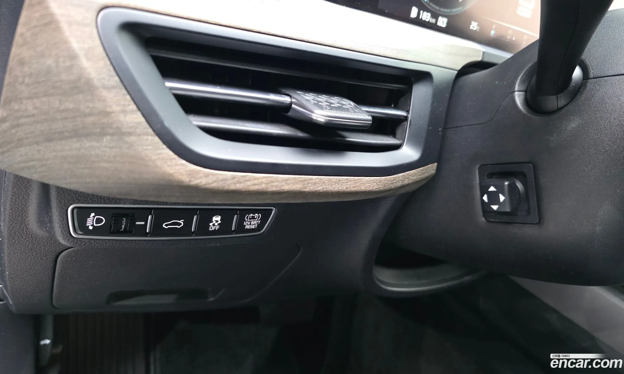 Kia K8 Hybrid 2021 — 23