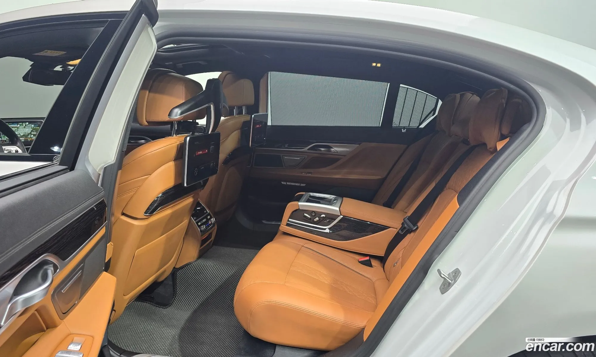 BMW 7 Series 2017 — 18