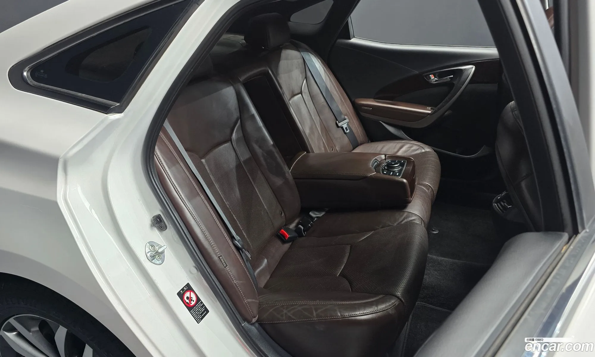 Hyundai Grandeur HG 2012 — 19